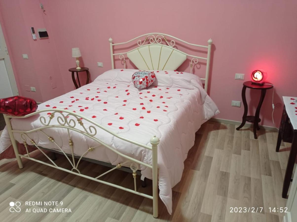 Mandevilla Home Caiazzo ภายนอก รูปภาพ