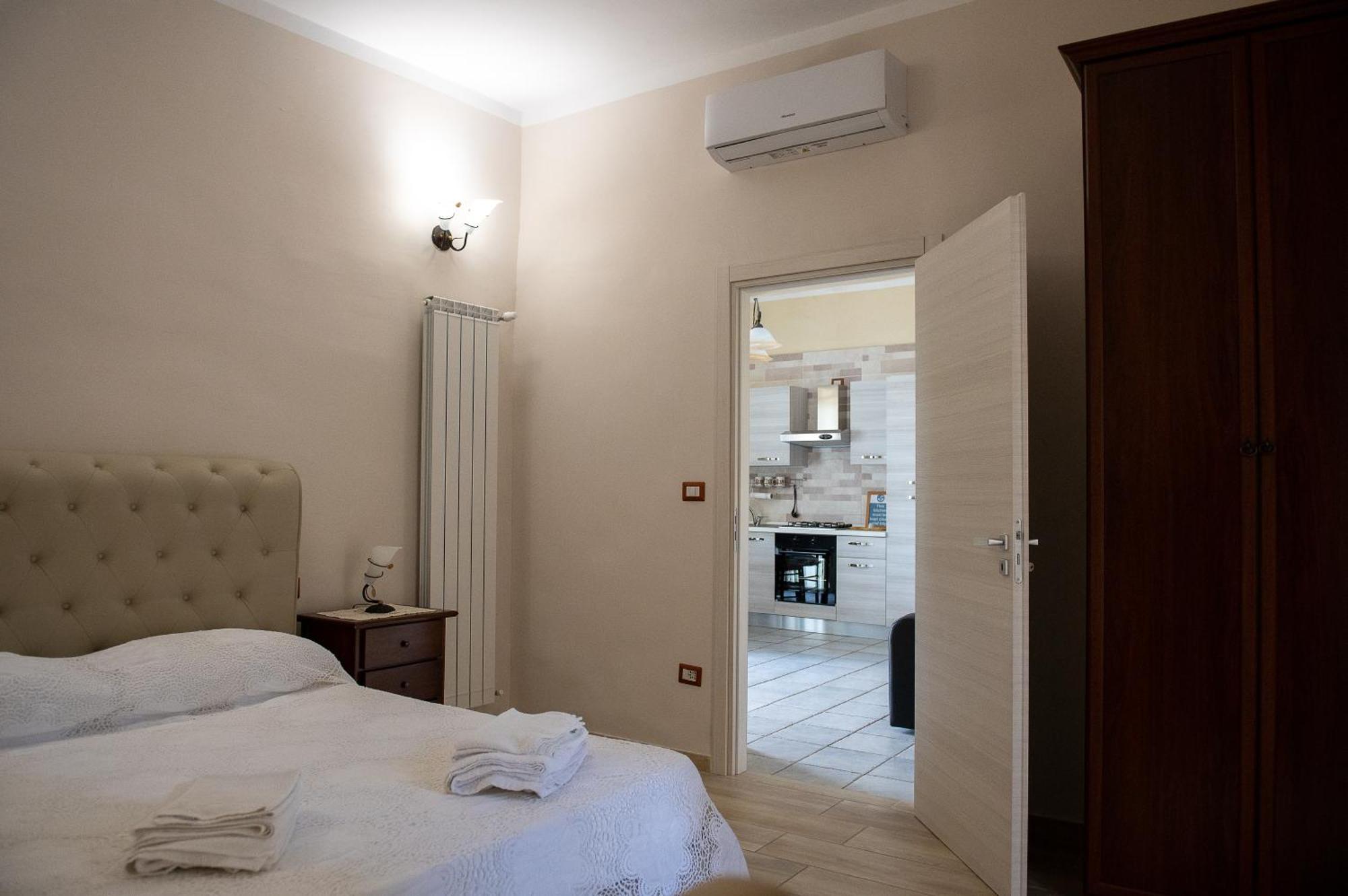 Mandevilla Home Caiazzo ภายนอก รูปภาพ