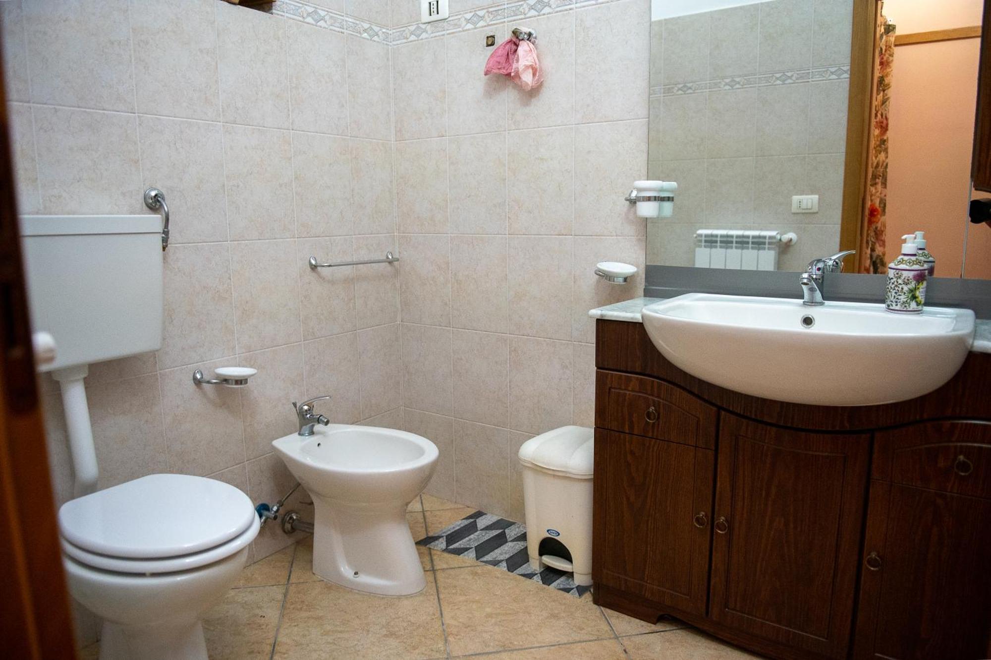Mandevilla Home Caiazzo ภายนอก รูปภาพ
