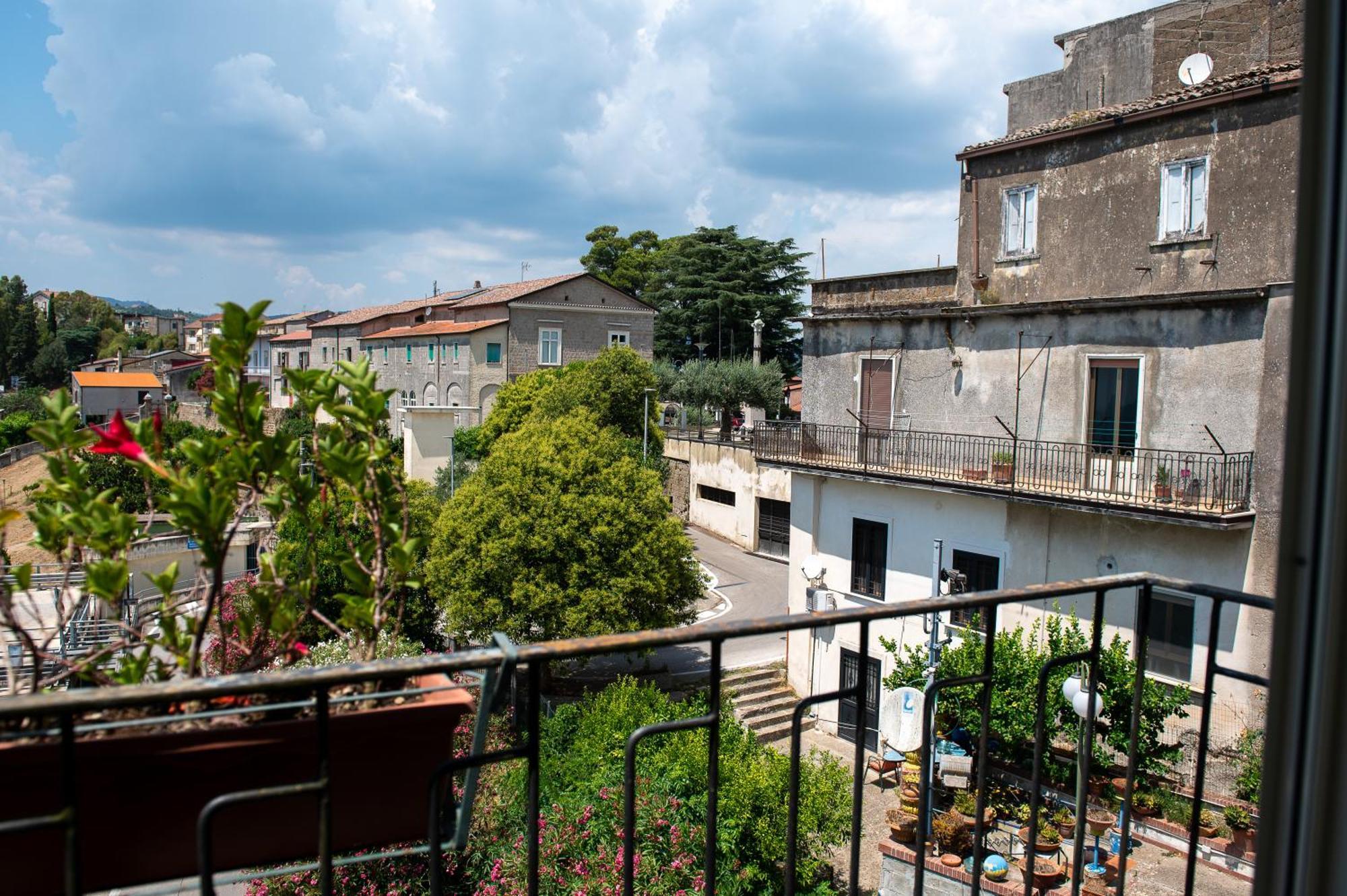 Mandevilla Home Caiazzo ภายนอก รูปภาพ
